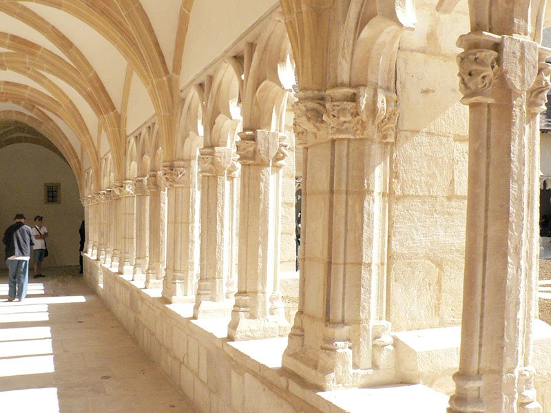 ⛪ 생뱅상 드 샬롱 대성당